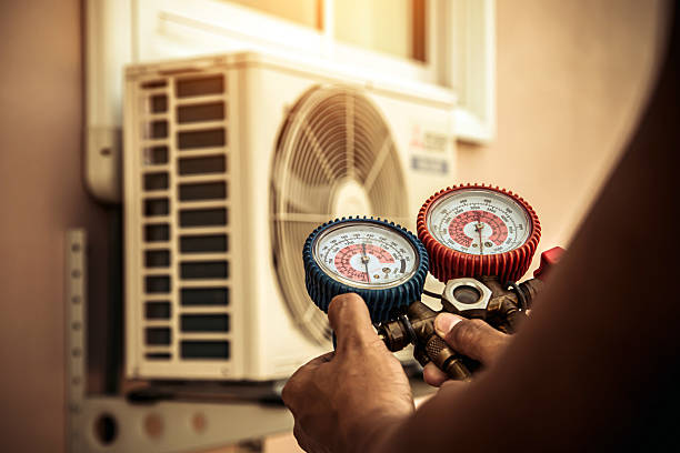 Professional Ac Installation technician working in Hays, KS